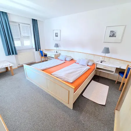 Apartmenthaus Wohnbau Gmbh Gebrüder Laurent Pensión
