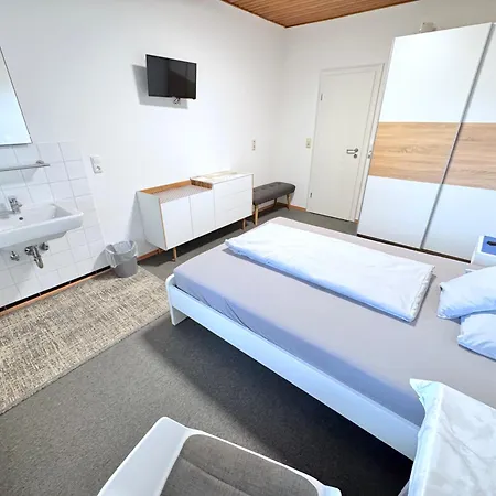 Apartmenthaus Wohnbau Gmbh Gebrueder Laurent 게스트하우스