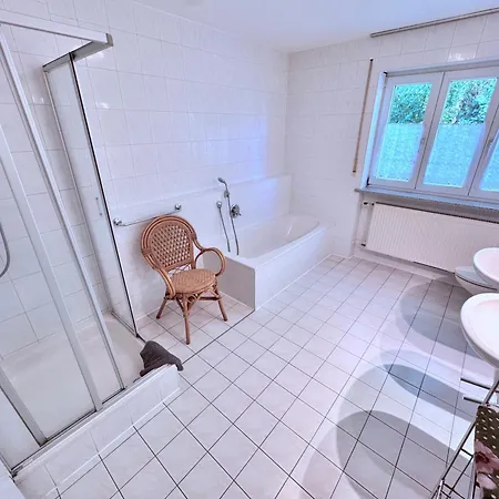 Apartmenthaus Wohnbau Gmbh Gebrüder Laurent Gasthof